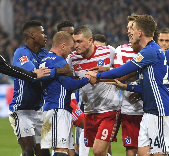 汉堡队主场战平对手,保持不败纪录 汉堡队主场战平对手,保持不败纪录