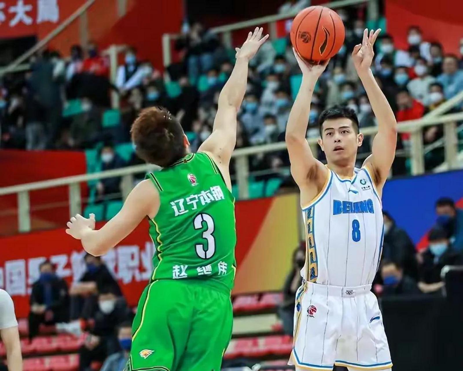 北京男篮备战如火如荼,瞄准夺冠目标 北京男篮备战如火如荼,瞄准夺冠目标