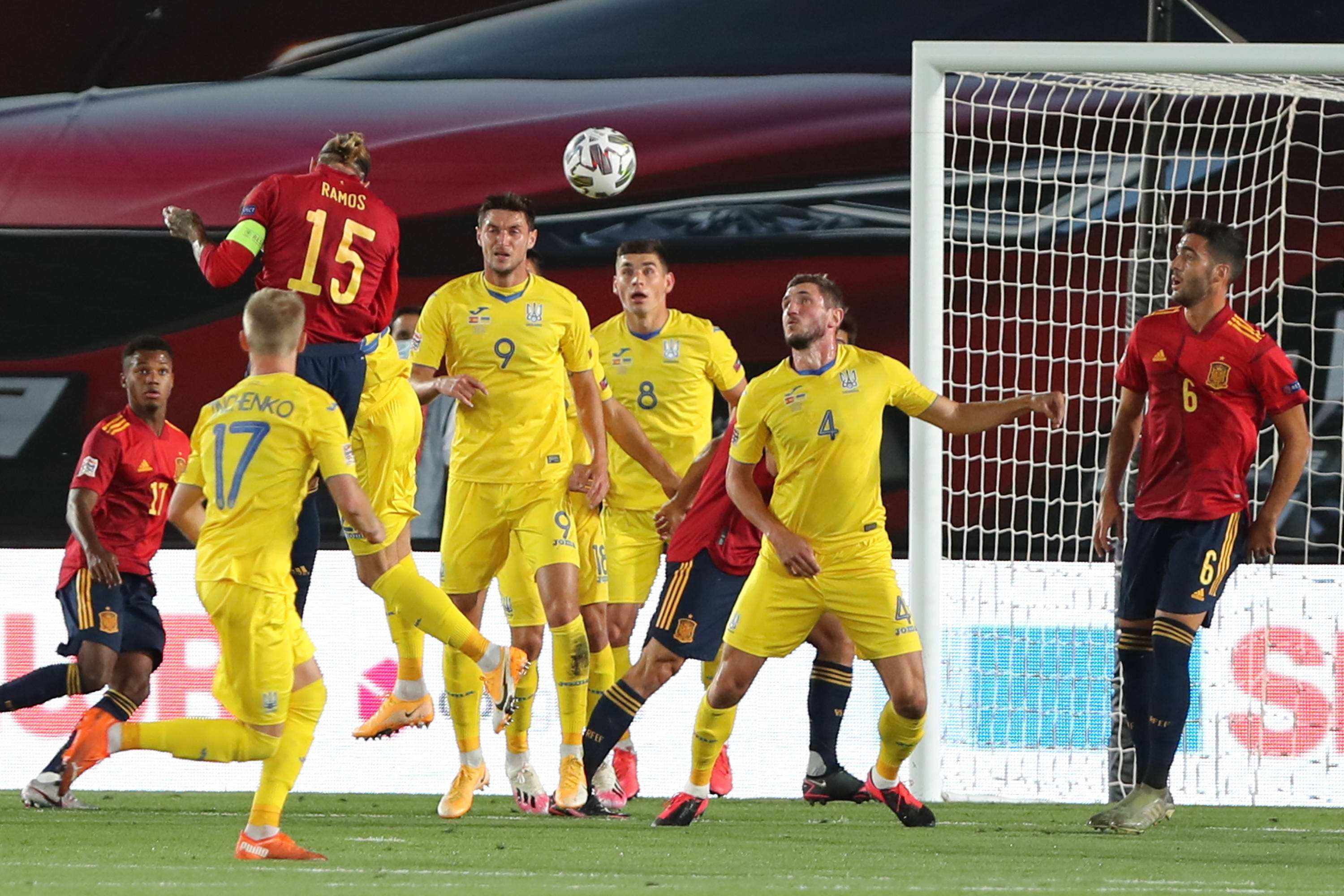 英格兰大胜挪威，领跑小组不可动摇