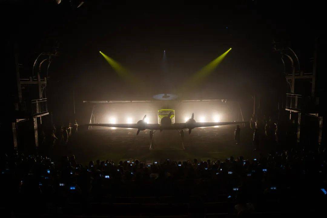 精彩瞬间回放,让观众沉浸其中 精彩瞬间回放,让观众沉浸其中