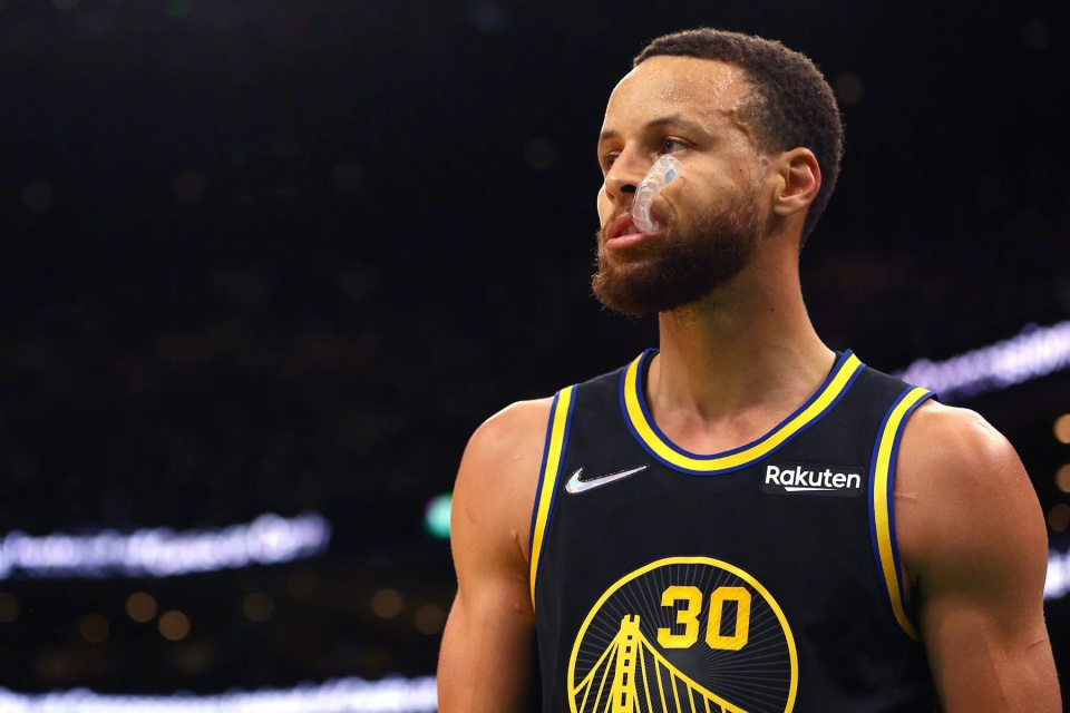 亚特兰大勇士!帕帕一声呼哮激扬振奋 亚特兰大勇士!帕帕一声呼哮激扬振奋