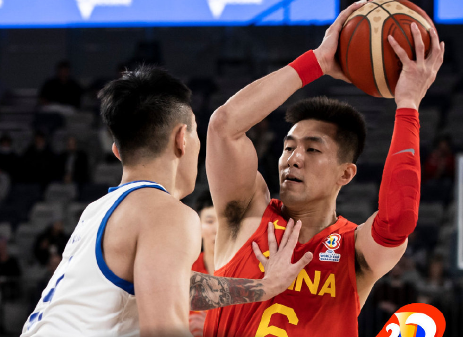 河南男篮勇夺客场胜利，全队表现抢眼