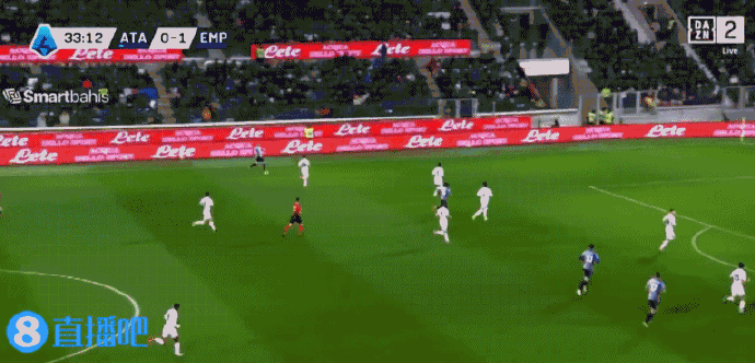 安德莱赫特跑动助攻,梅开二度助胜 安德莱赫特跑动助攻,梅开二度助胜