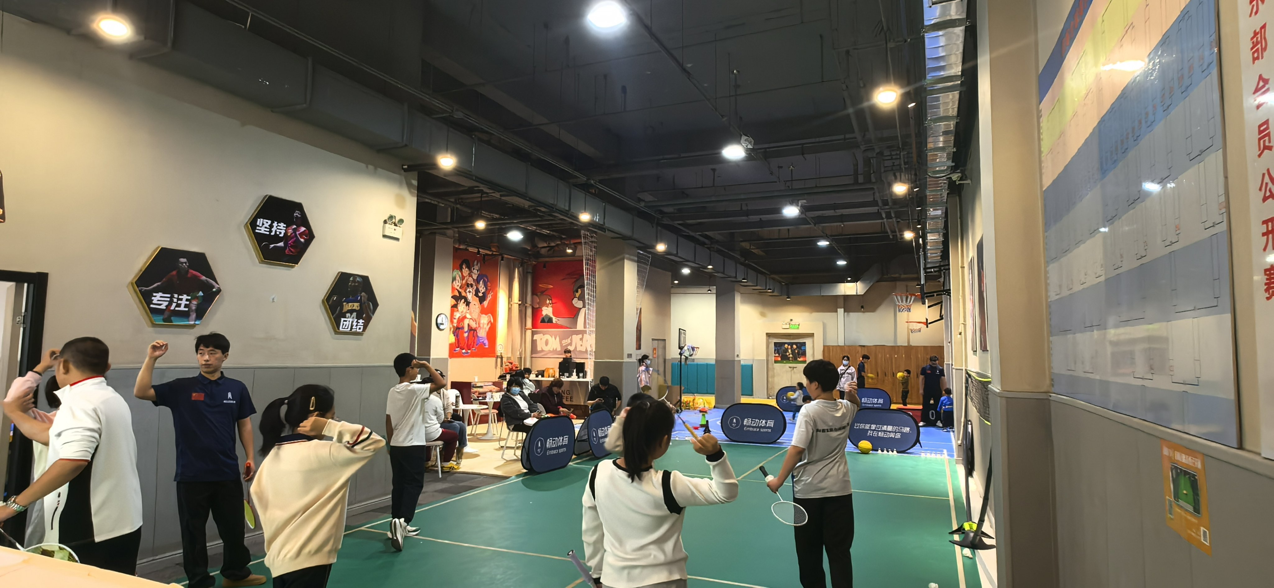 教练团队带领队员踏实努力,共同追梦 教练团队带领队员踏实努力,共同追梦