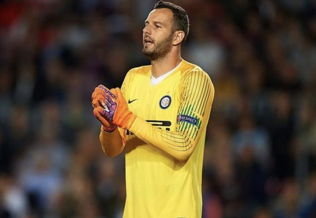 乌迪内斯门神神勇,多次救险力保球门不失 乌迪内斯门神神勇,多次救险力保球门不失