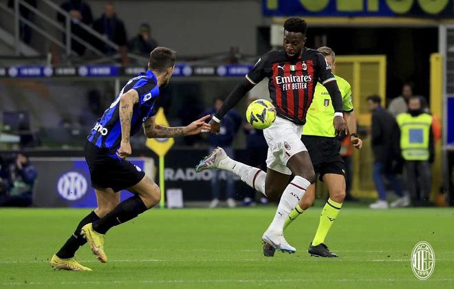 国际米兰遭遇困境,客场告负 国际米兰遭遇困境,客场告负