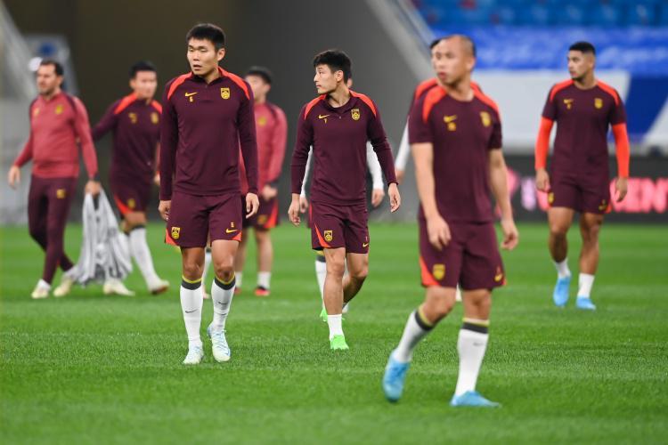 乌德勒支球员展现惊人实力,为球队带来胜利 乌德勒支球员展现惊人实力,为球队带来胜利