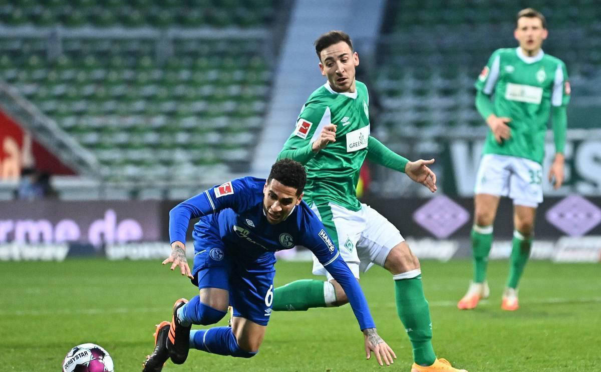 沙尔克球员们在主场展现出实力