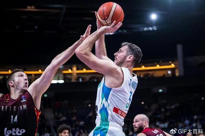 冈比亚国家队备战全力,备战比赛士气高昂 冈比亚国家队备战全力,备战比赛士气高昂