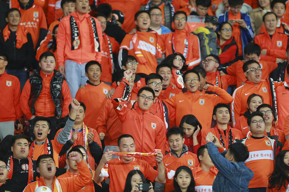 中国队再登顶世界女足赛事冠军,一骑绝尘 中国队再登顶世界女足赛事冠军,一骑绝尘