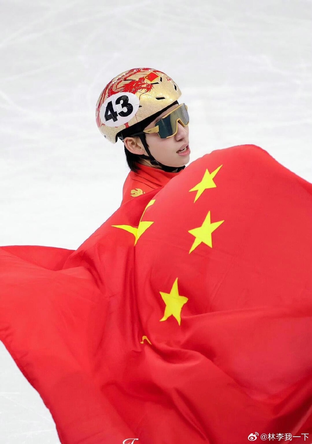 勇敢的运动员们为国争光,激动人心的一幕 勇敢的运动员们为国争光,激动人心的一幕