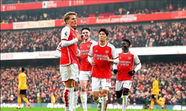 德信app下载-阿斯顿维拉客场大胜，上演逆袭好戏