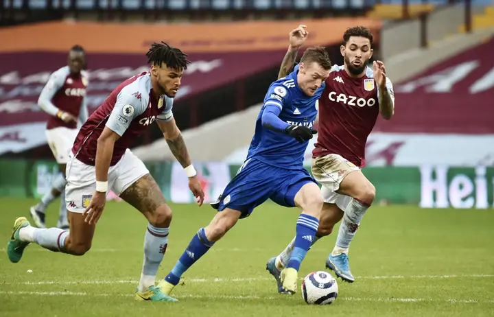 阿斯顿维拉客场大胜，上演逆袭好戏