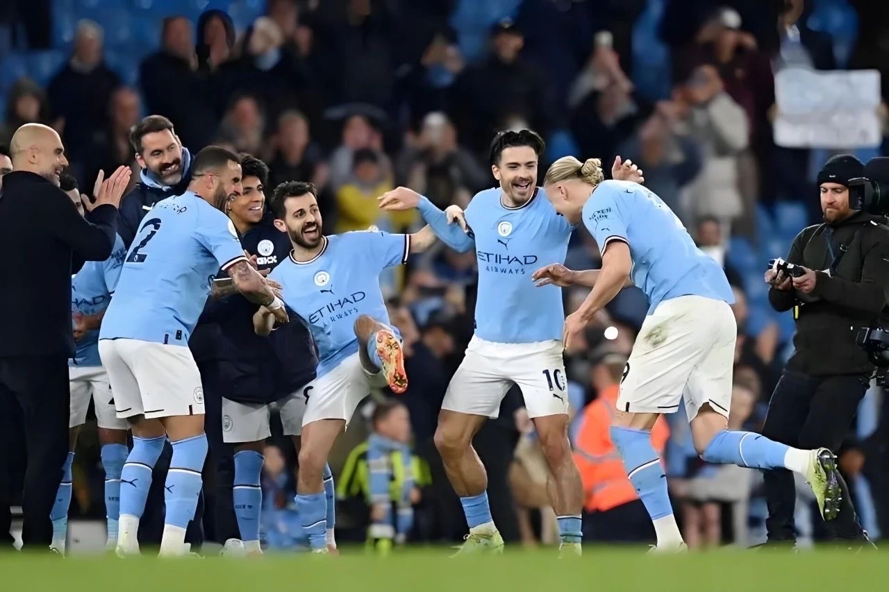 德信体育app下载-尤文图斯后防表现稳定，助球队保持不败纪录