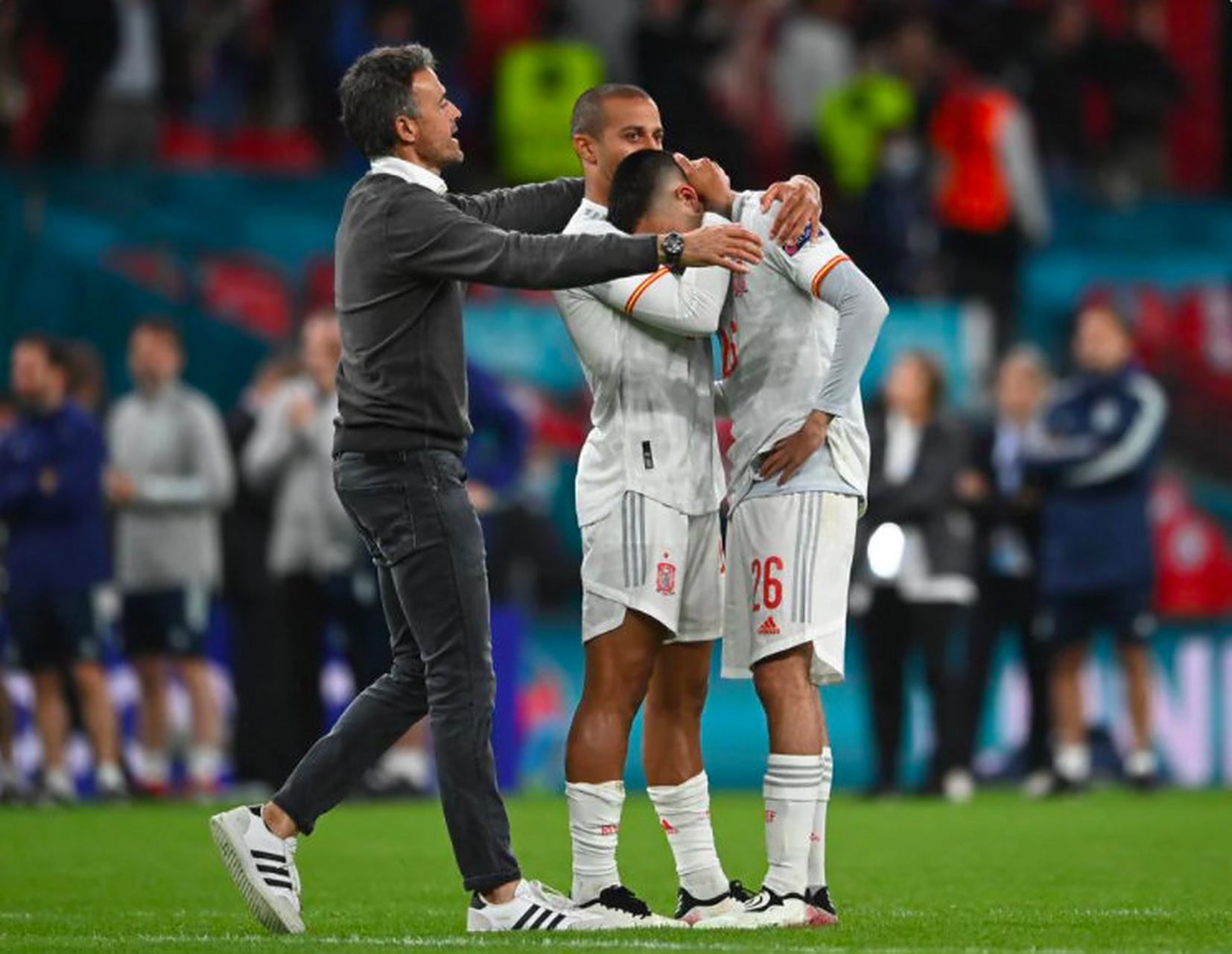 德信app-意大利与西班牙会师半决赛